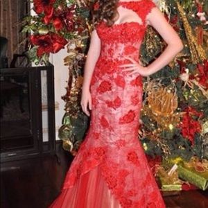 Sherri hill Red prom dress